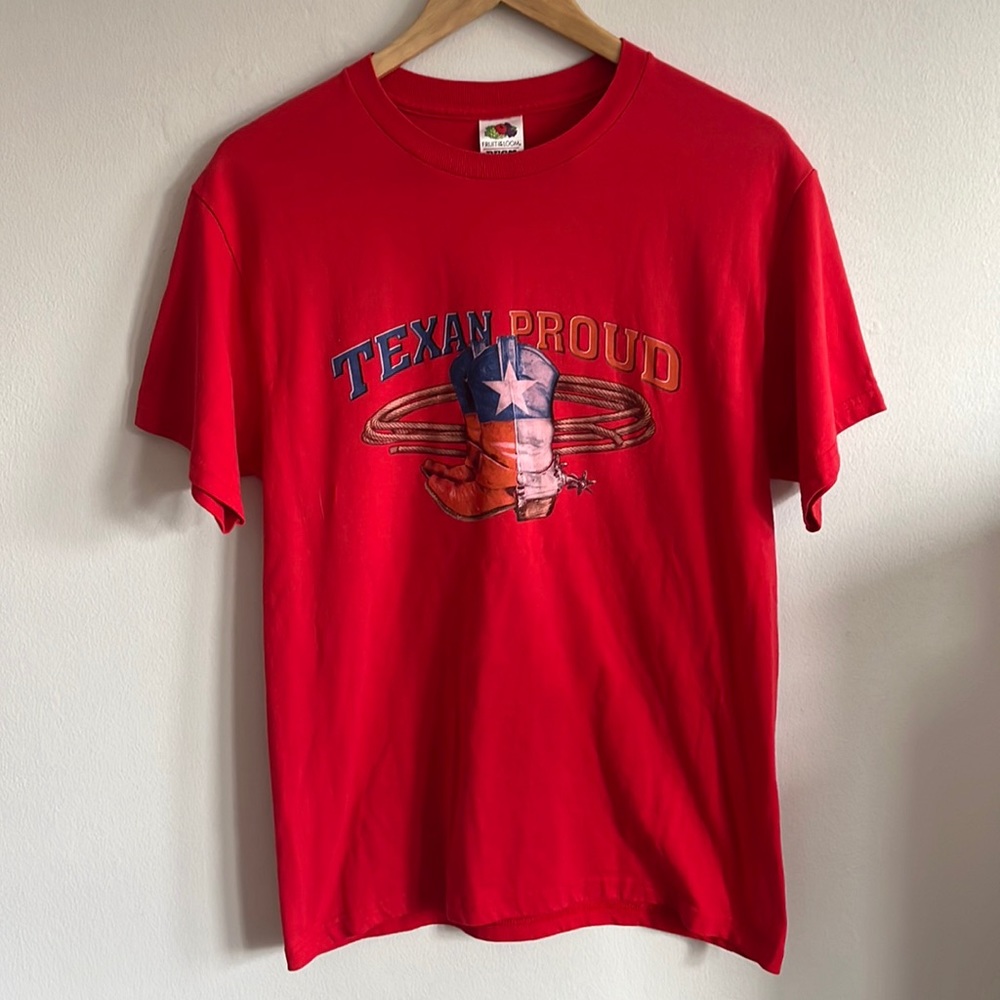 Vintage Texas Proud T-Shirt / Cowboy Boots / Medium